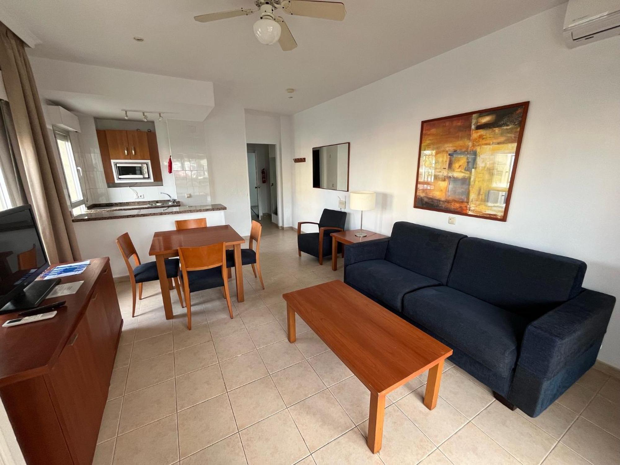בנאלמדנה Benal Beach Vista Al Mar, Piscina Templada מראה חיצוני תמונה
